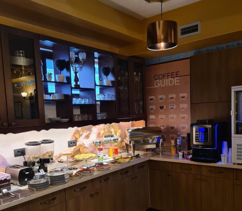 Garni Hotel & Spa Nicolo Kruševac Eksteriør bilde